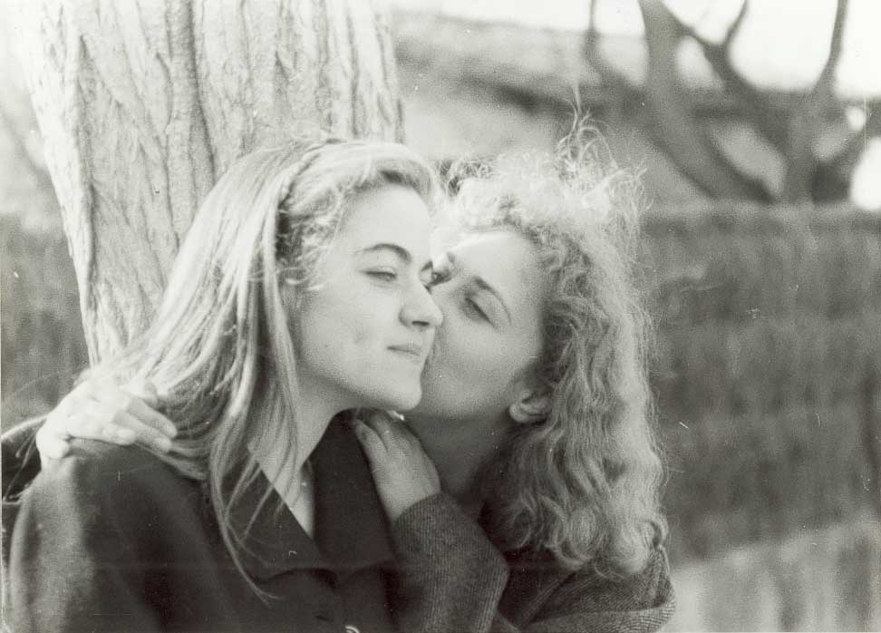 Nathalie, Caro. Le baiser